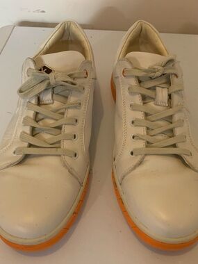 Kankura Golf Light Leather Sneaker — Cream Upper with Tan Insole